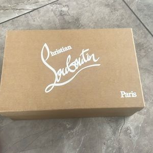 Christian Louboutins Pigalle Follies Nappa Shiny